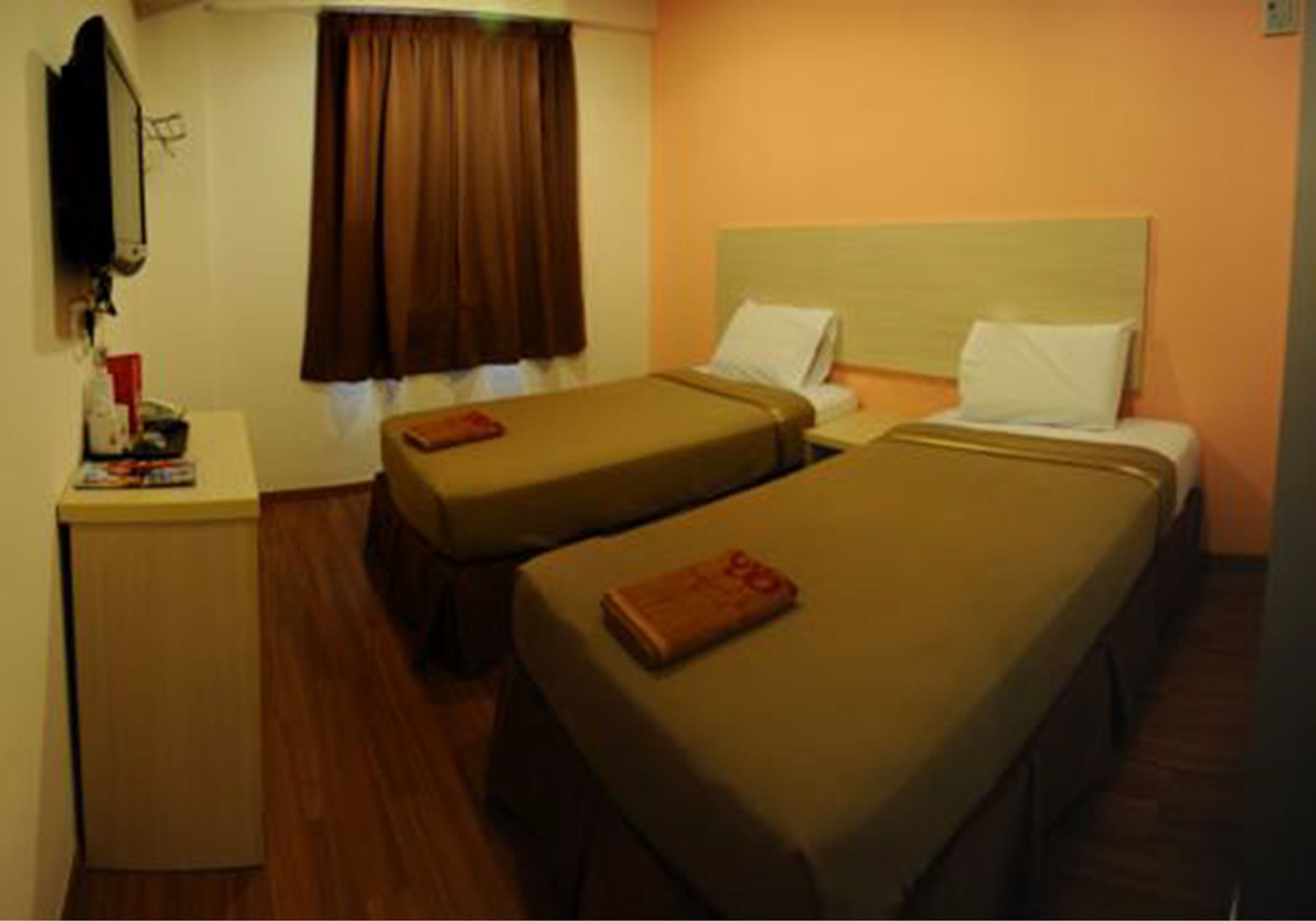 Hotel Oyo 1158 906 Airport à Malacca Extérieur photo